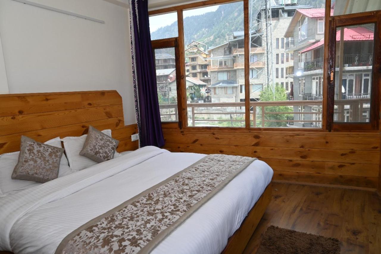 Hotel Nirmal Chhaya Manāli Buitenkant foto