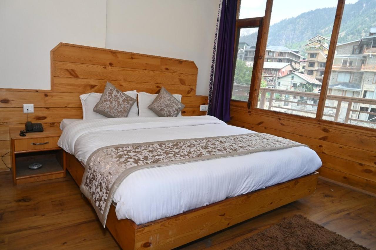 Hotel Nirmal Chhaya Manāli Buitenkant foto